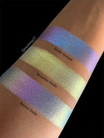 Don't Forget to Smile Duo Chrome Shimmer Eyeshadow Palette