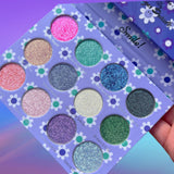 Don't Forget to Smile Duo Chrome Shimmer Eyeshadow Palette